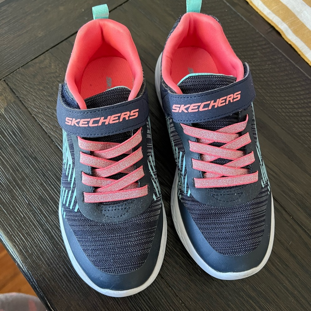 Skechers Girl Shoes